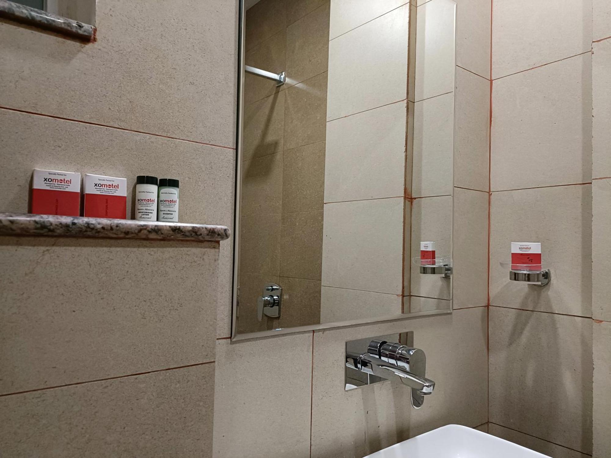 Luxury Near Delhi International Airport 4* New Delhi