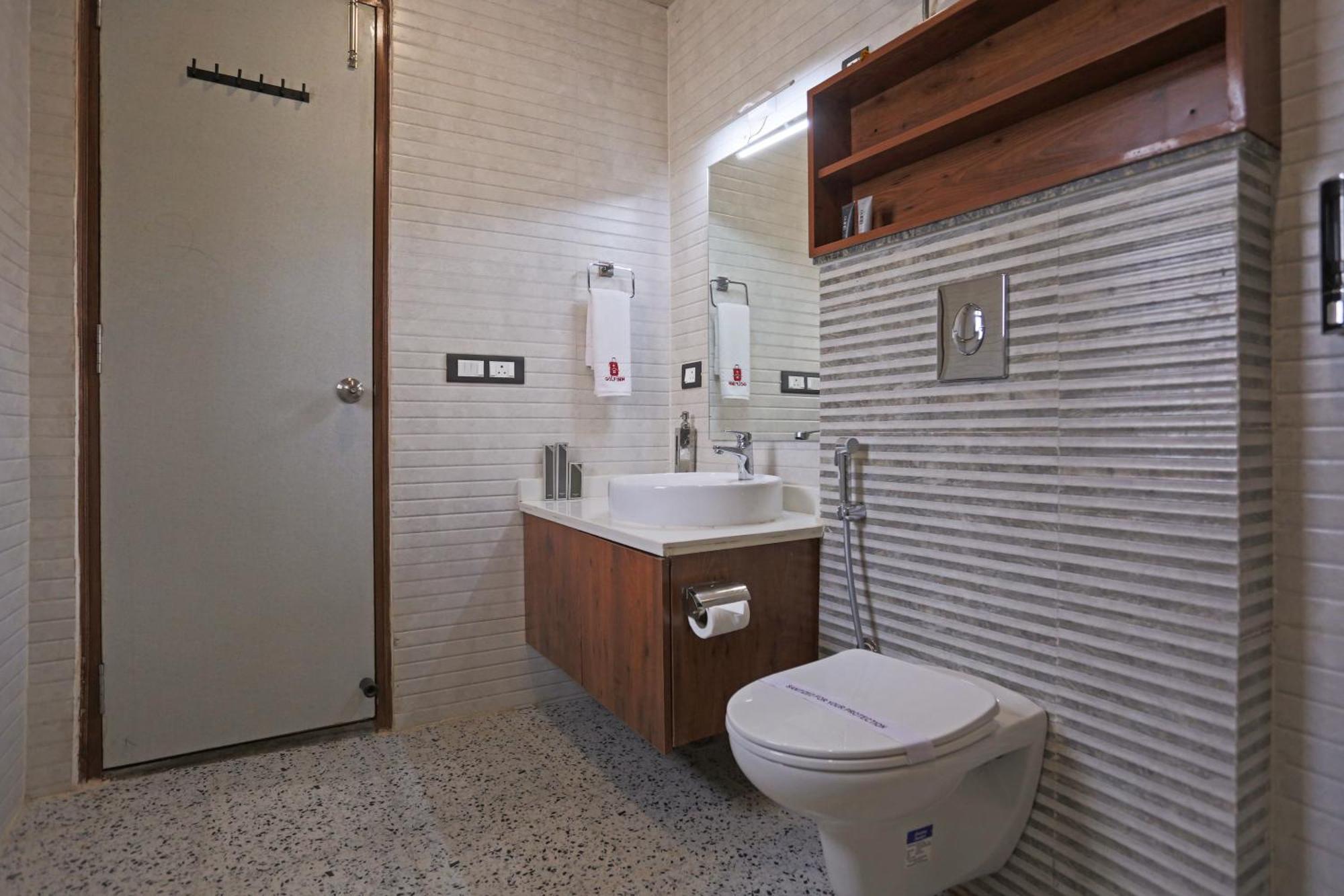 Hotel Luxury Near Delhi International Airport New Delhi