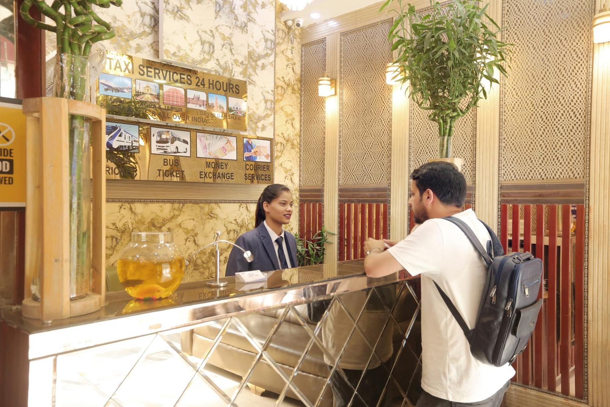Luxury Near Delhi International Airport New Delhi