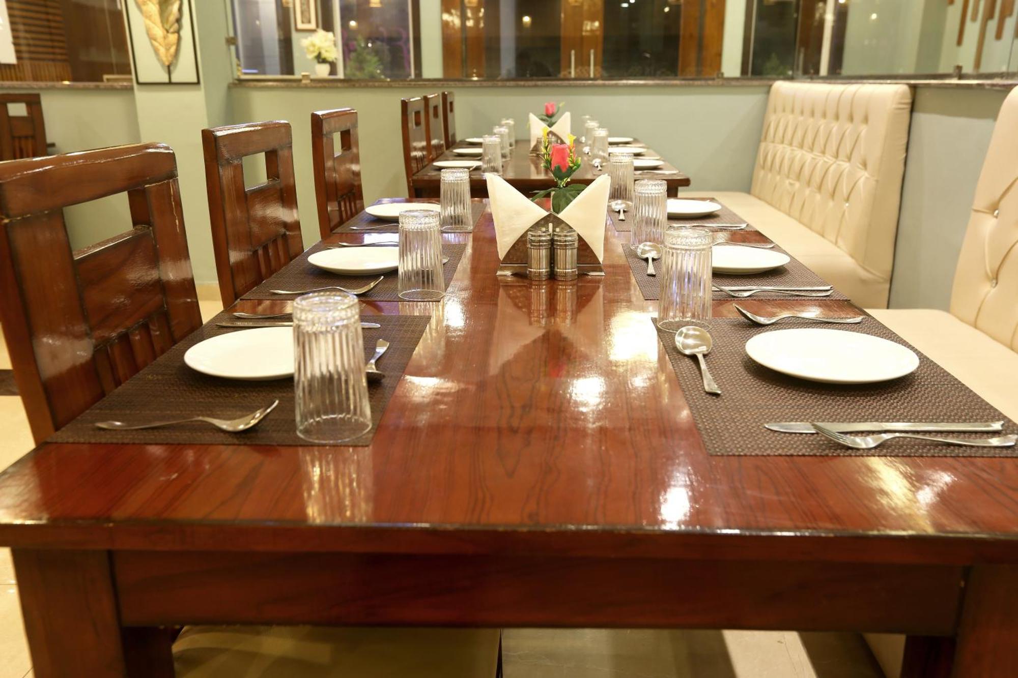 Hotel Luxury Near Delhi International Airport New Delhi