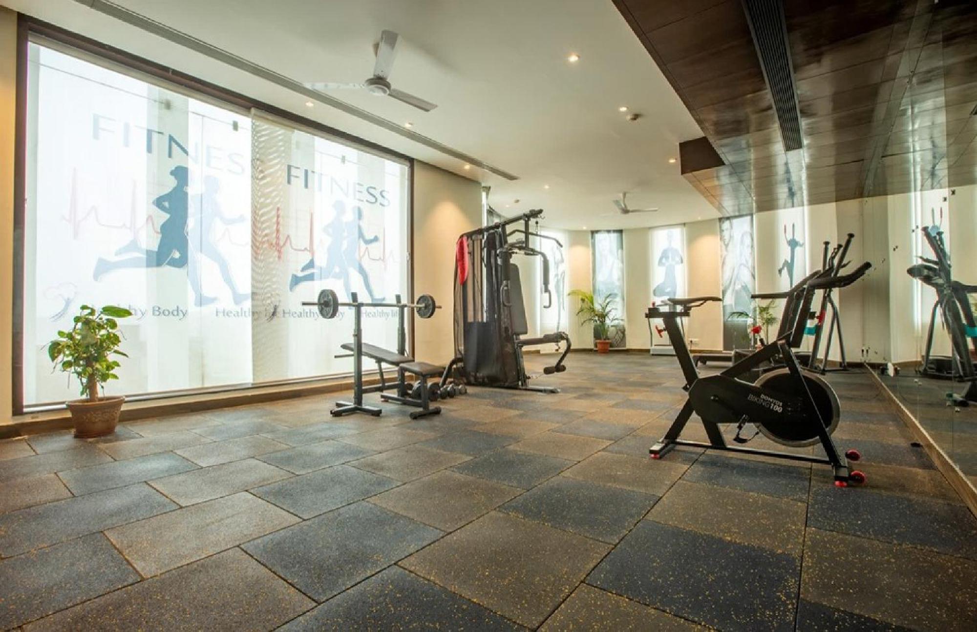Hotel Luxury Near Delhi International Airport New Delhi